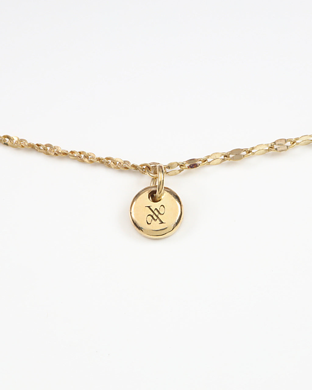 Loop necklace